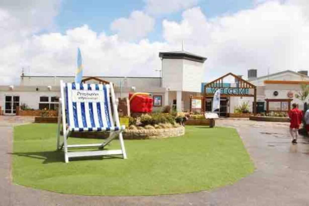 Presthaven Cozy Retreat Apartment Prestatyn Exterior foto