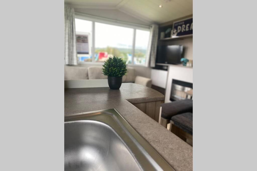 Presthaven Cozy Retreat Apartment Prestatyn Exterior foto